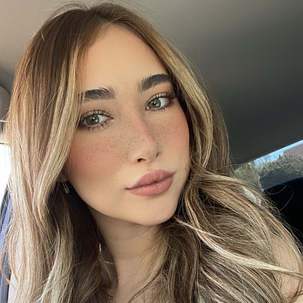 Meet your Posher, Natalie